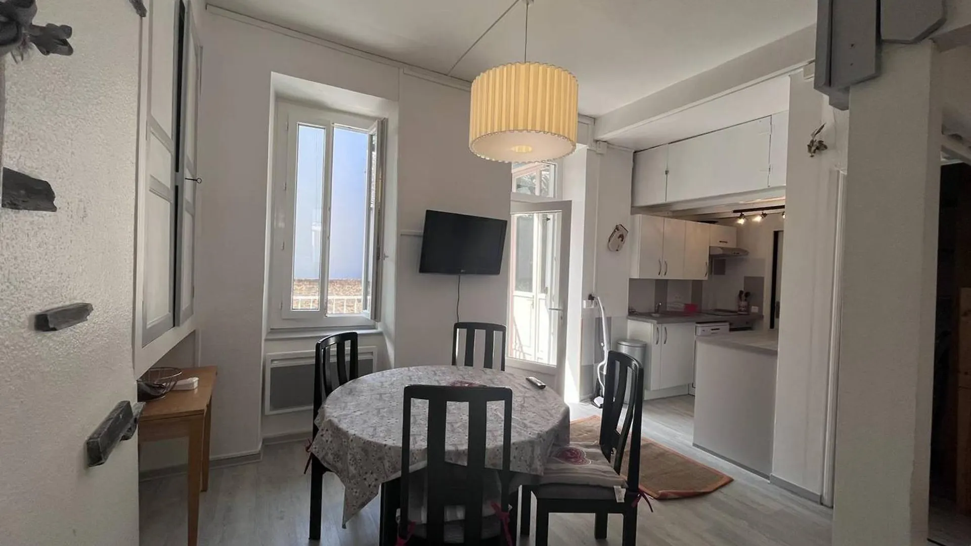 Appartement Au Coeur De Cauterets, Confort, Calme Et Proximite Des Thermes - Fr-1-812-139 Francia